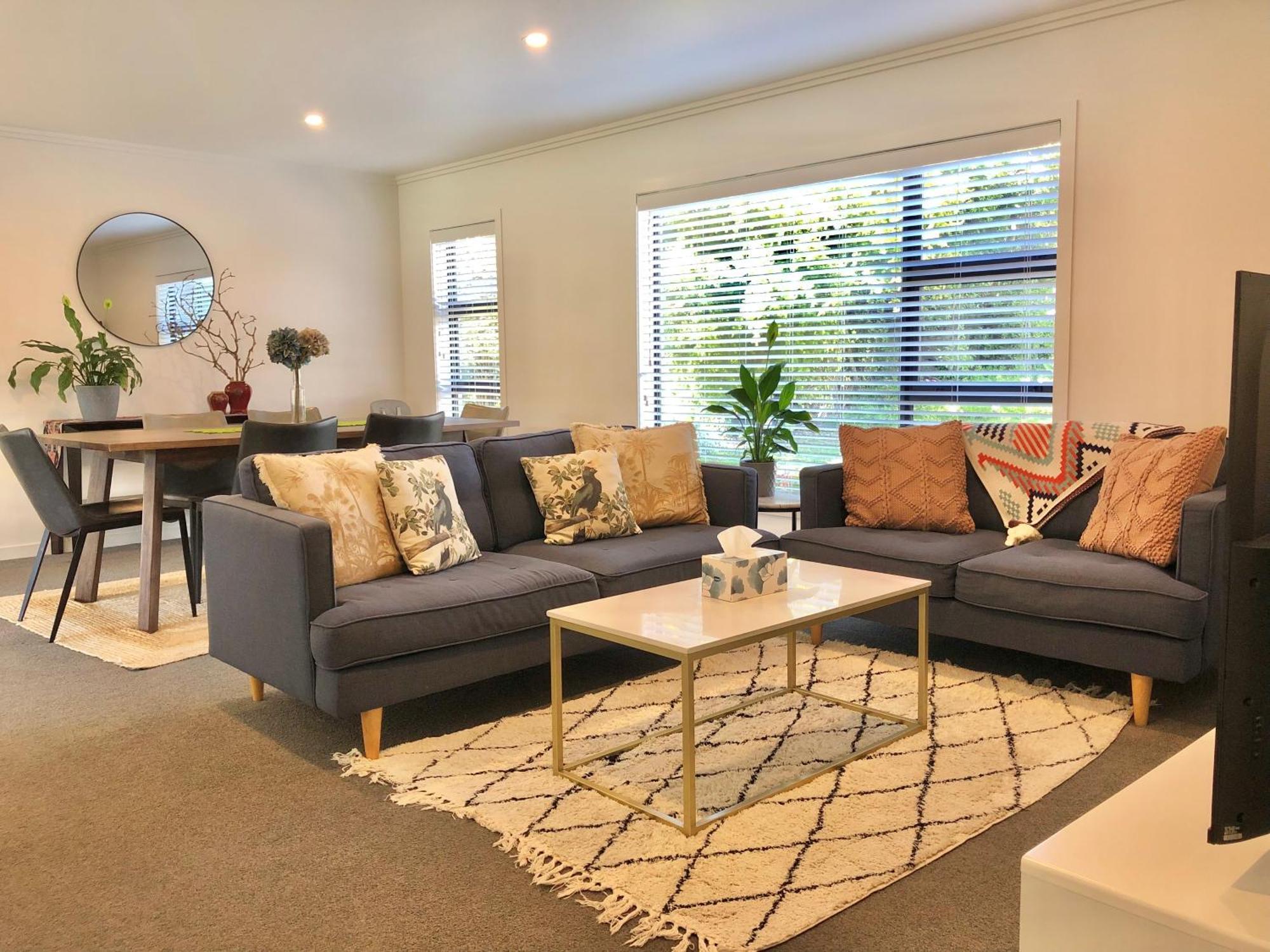 Fashion,Bright And Spacious,Superior Location Hamilton Exterior photo